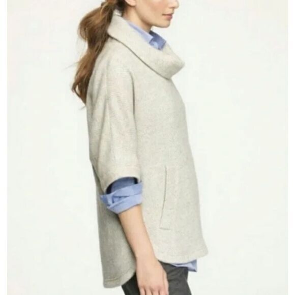 J. Crew Wool Blend Herringbone Cowl Neck Poncho Women Sz XXS OVERSIZED - Picture 2 of 13